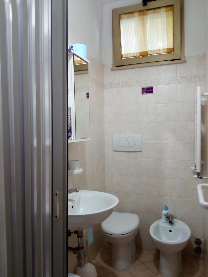 Bed and Breakfast Alfi BeB Le Torri Exterior foto